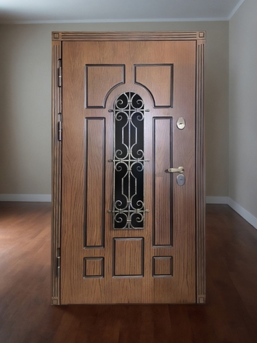 Теплая дверь с ковкой