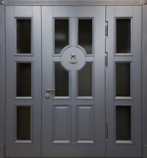 Входная остекленная группа с терморазрывом и кнокером (серые панели МДФ RAL) Входная остекленная группа с терморазрывом и кнокером (серые панели МДФ RAL)