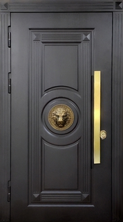 Стальная термодверь с бугельной ручкой и чеканкой «лев» (панели МДФ с фрезеровкой) Стальная термодверь с бугельной ручкой и чеканкой «лев» (панели МДФ с фрезеровкой)