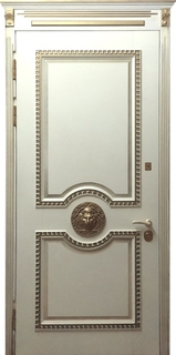 Металлическая термодверь со львом, карнизом и МДФ с патиной золото Металлическая термодверь со львом, карнизом и МДФ с патиной золото