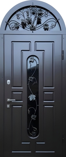 Входная остекленная термодверь МДФ с арочной фрамугой и ковкой «виноград» Входная остекленная термодверь МДФ с арочной фрамугой и ковкой «виноград»